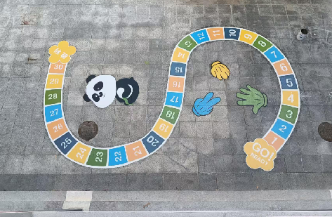 舞钢地面游戏彩绘