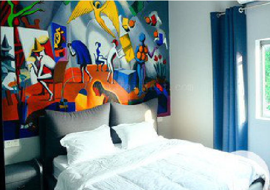 舞钢对于酒店的墙体彩绘而言更注重哪些方面？