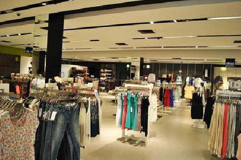 舞钢商场里的店面怎么装修？